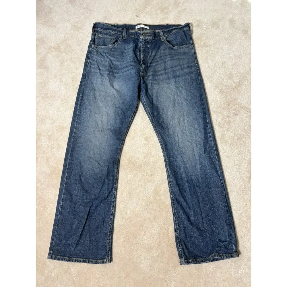 Signature Levi’s Boot Cut 40/30